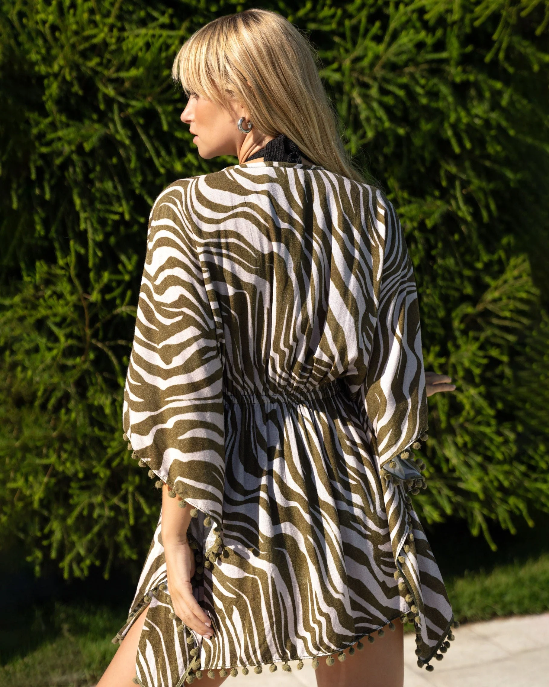 Audrey Caftan In Serengeti - Image 5