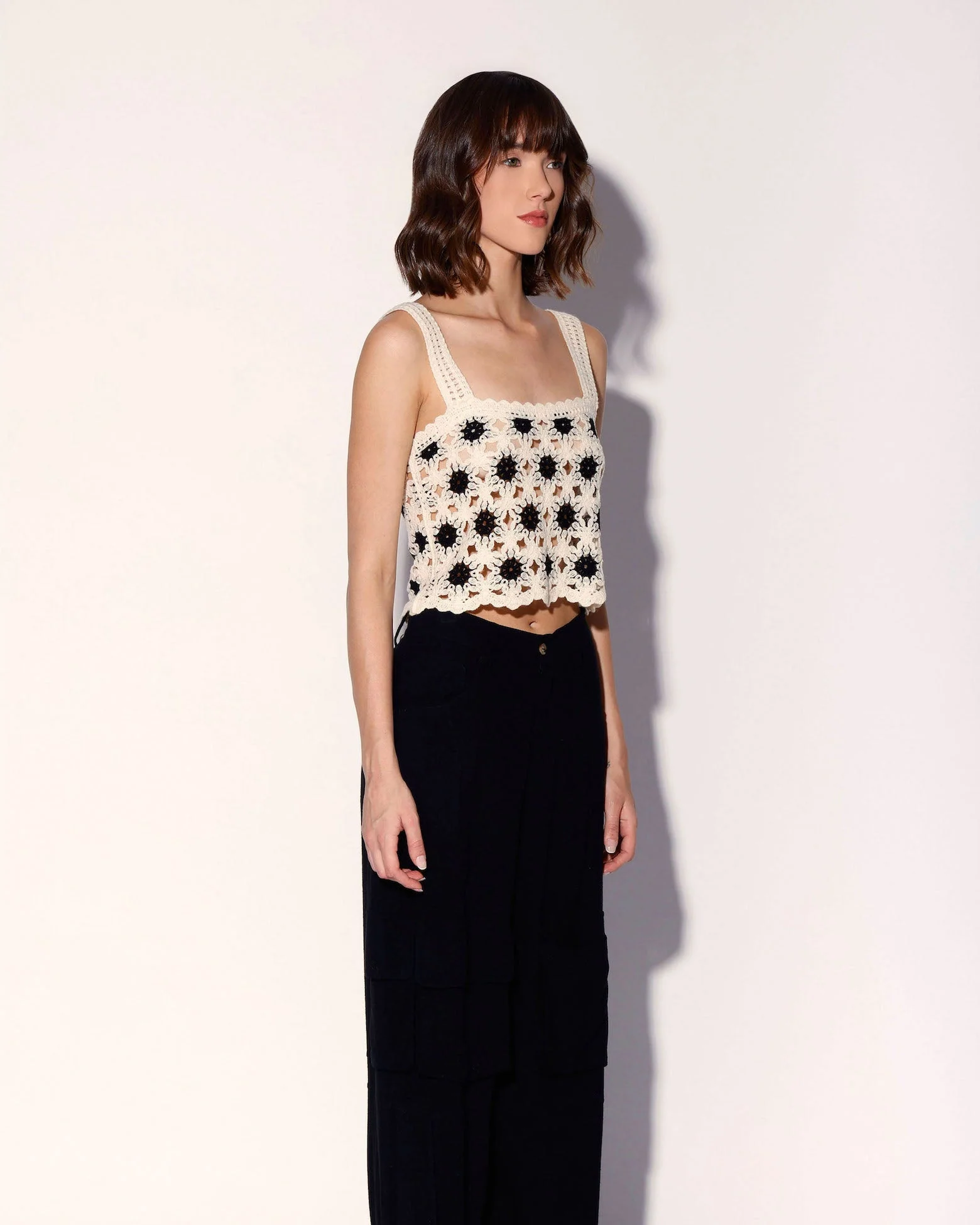 Beverly Tank Top, Dot Crochet - Image 3