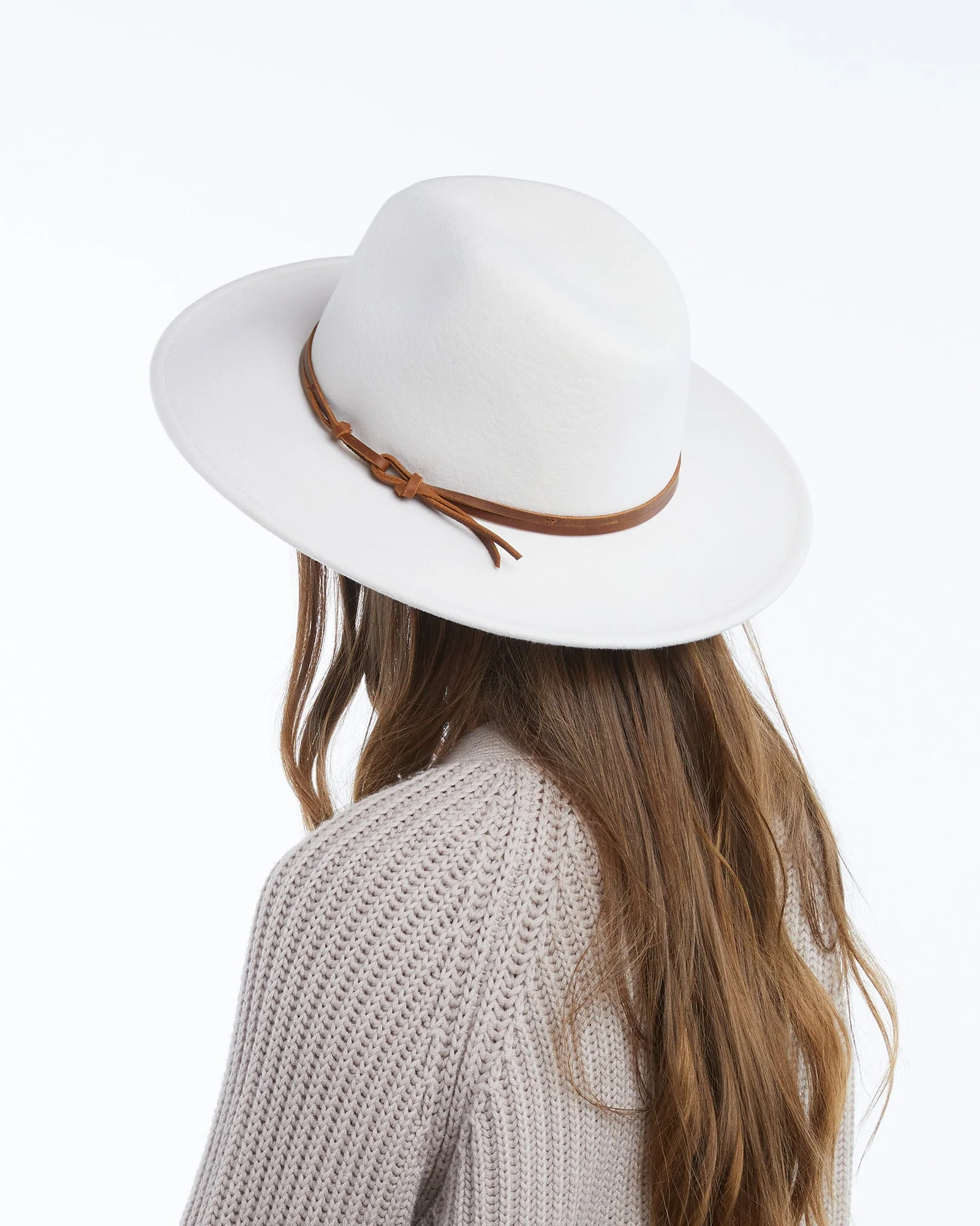 Billie in Cream - Image 6