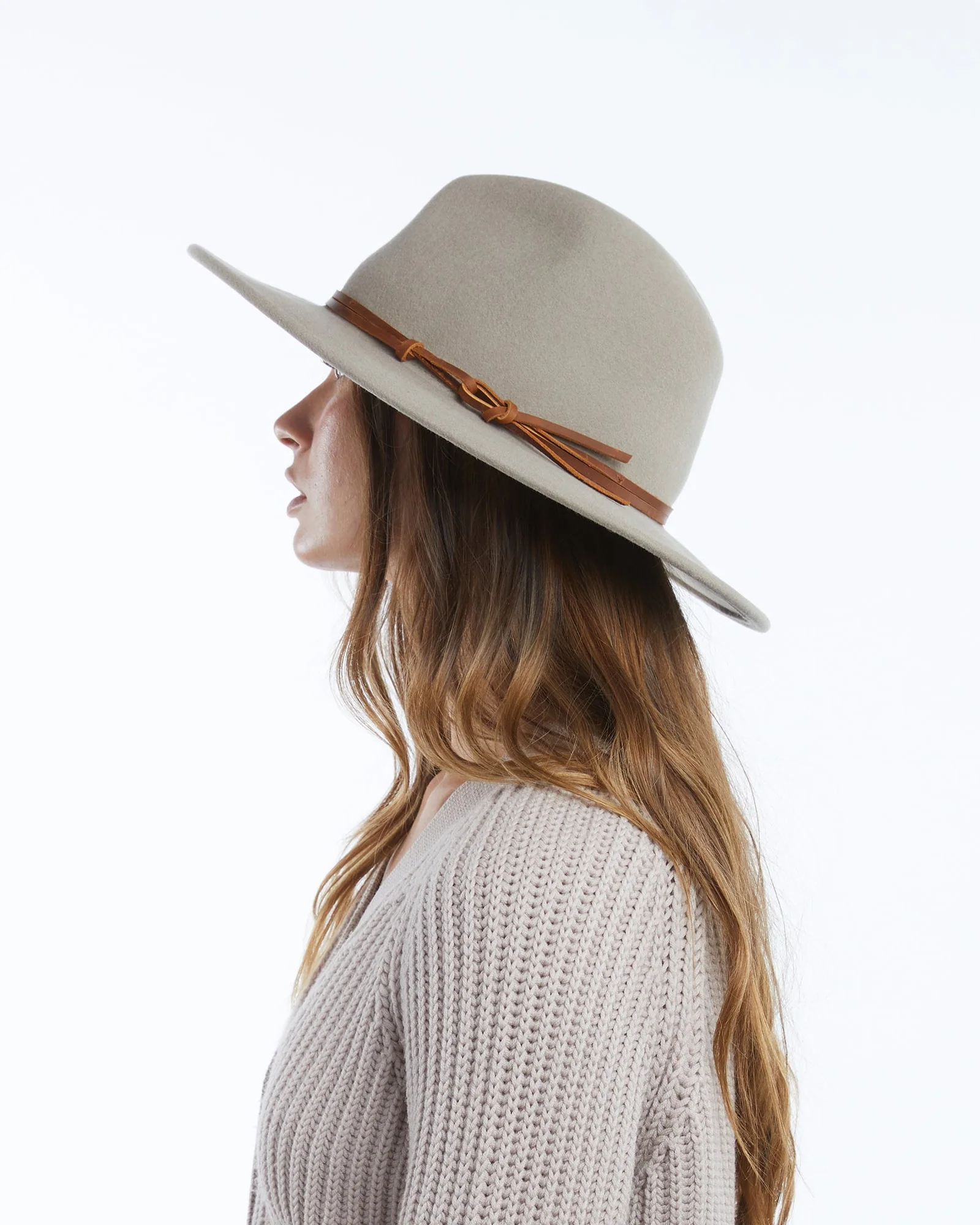 Billie in Taupe - Image 9