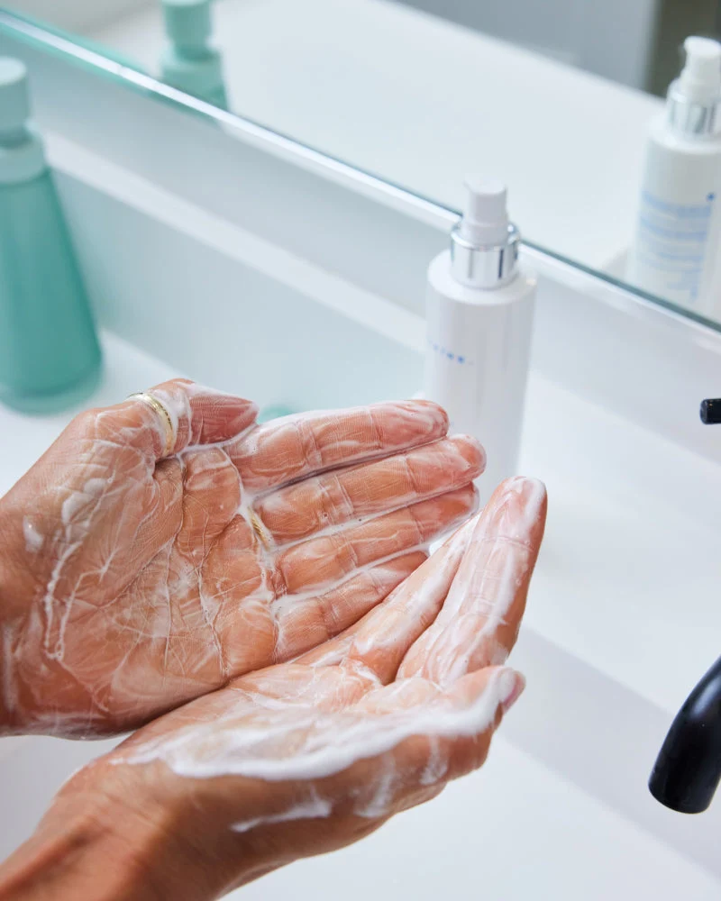 Bio-Cleanse 5.5  Face wash - Image 5