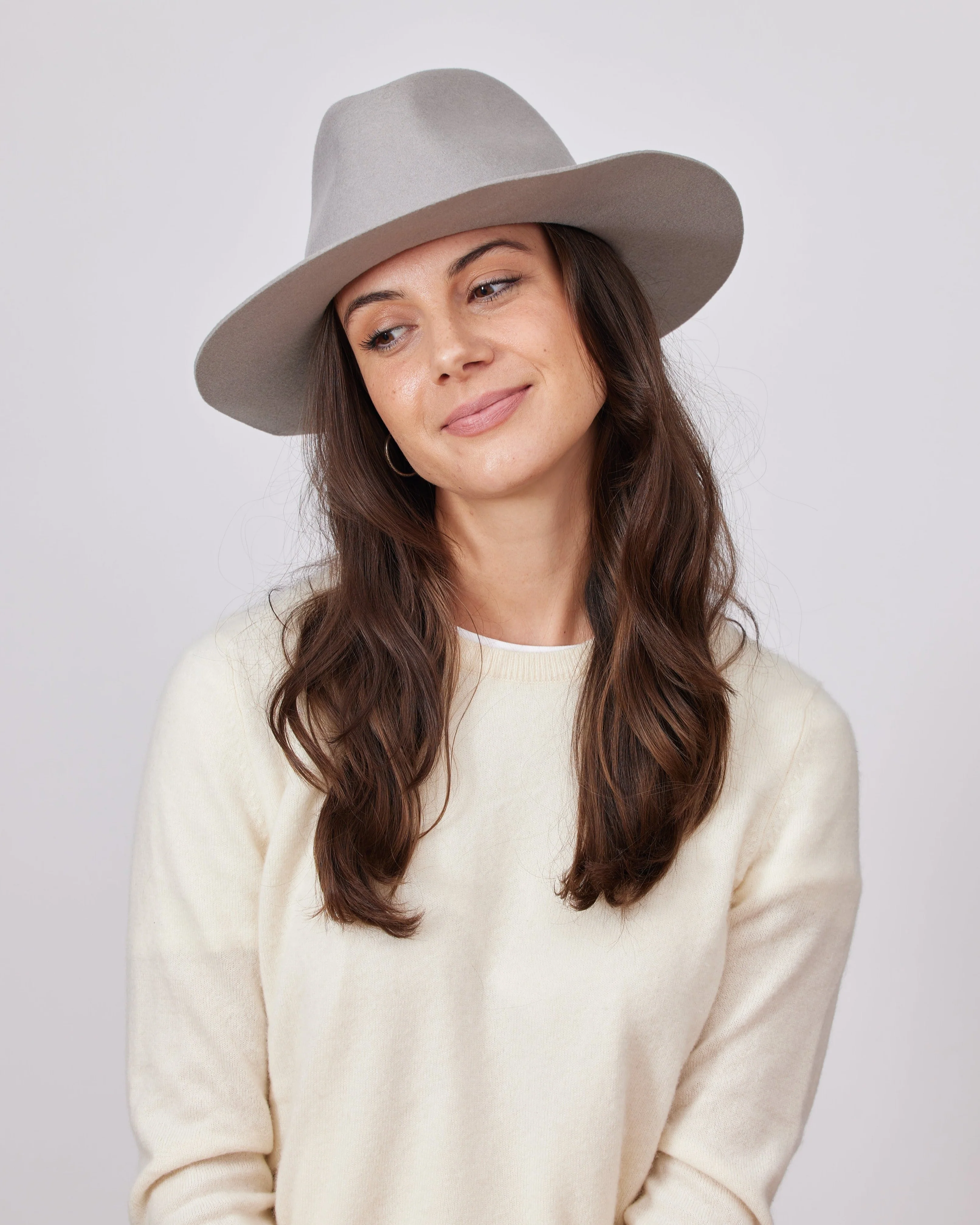 Classic Amelia - Image 4
