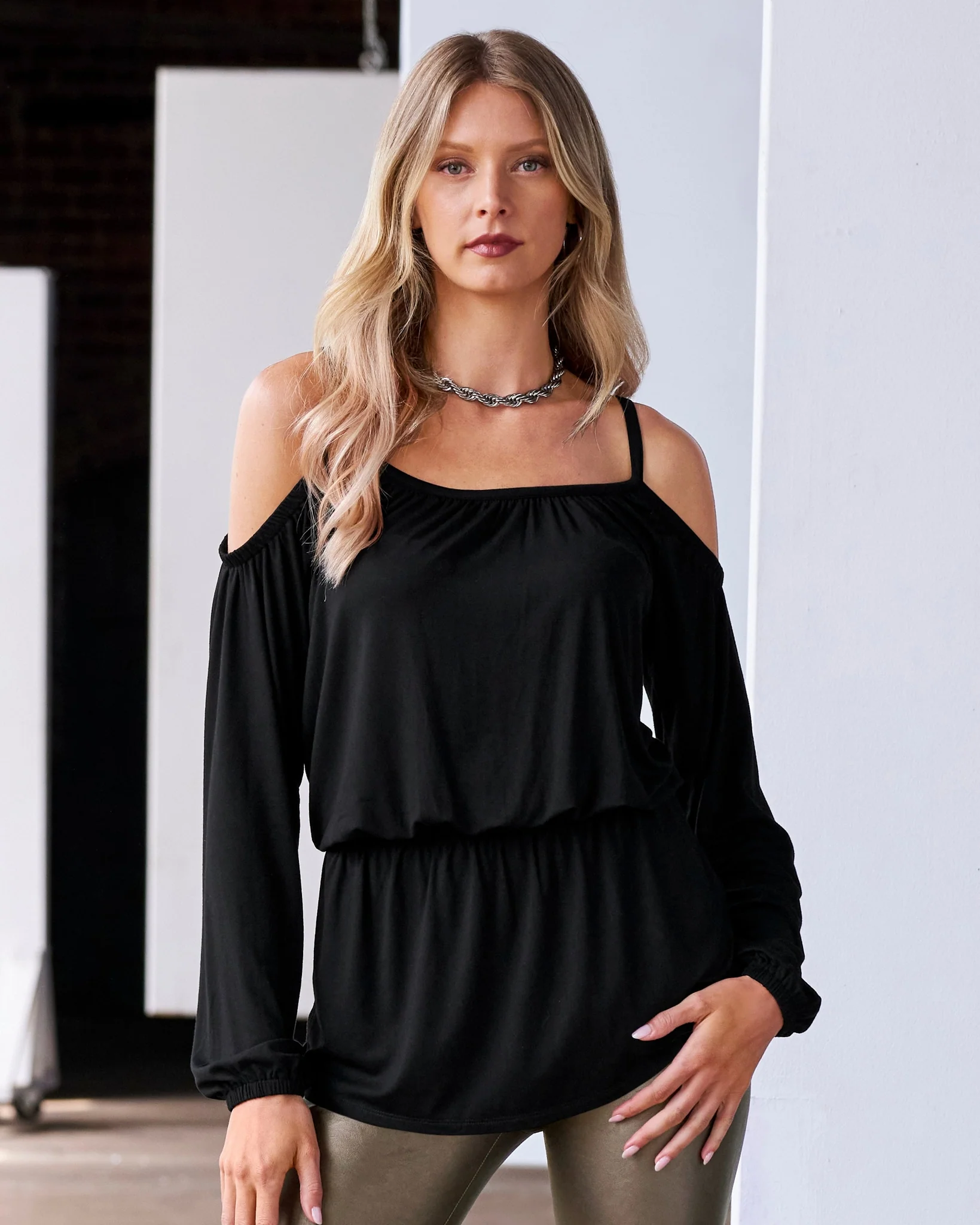 Cold Shoulder Knit Blouson Tunic Black