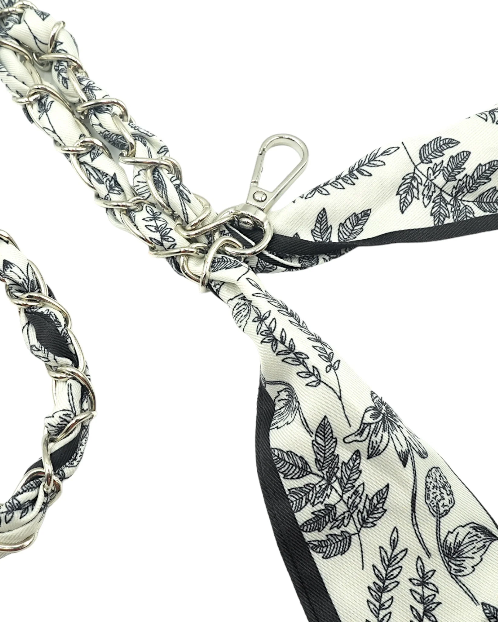 Côte D'Azur Crossbody Phone Chain - Image 4