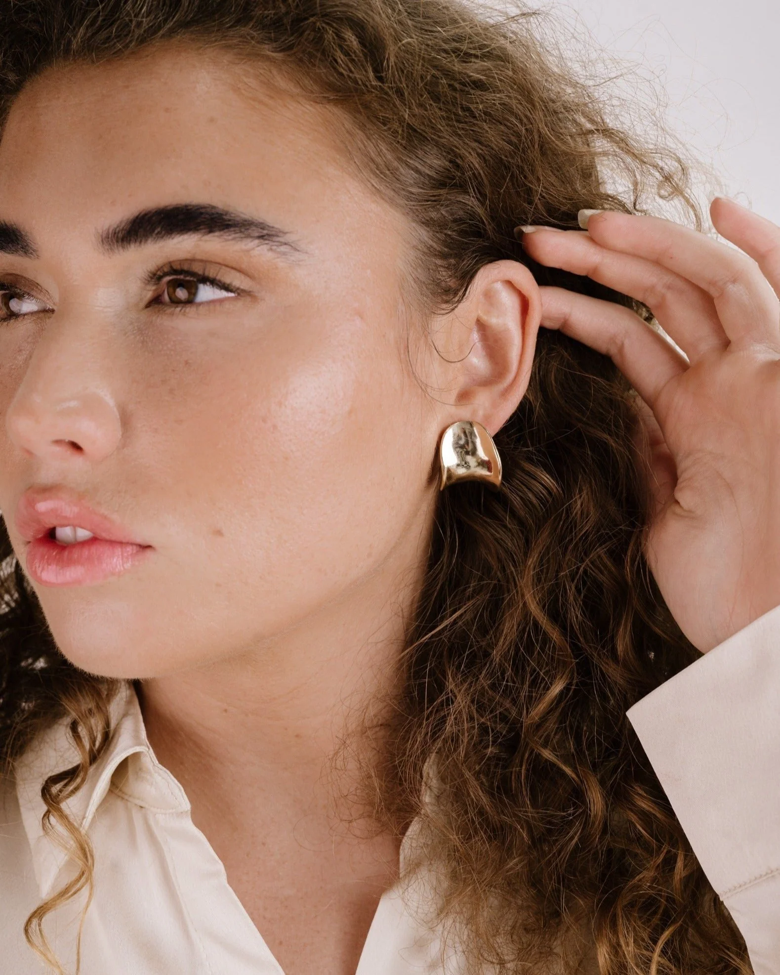 Curved Stud Earrings - Image 7