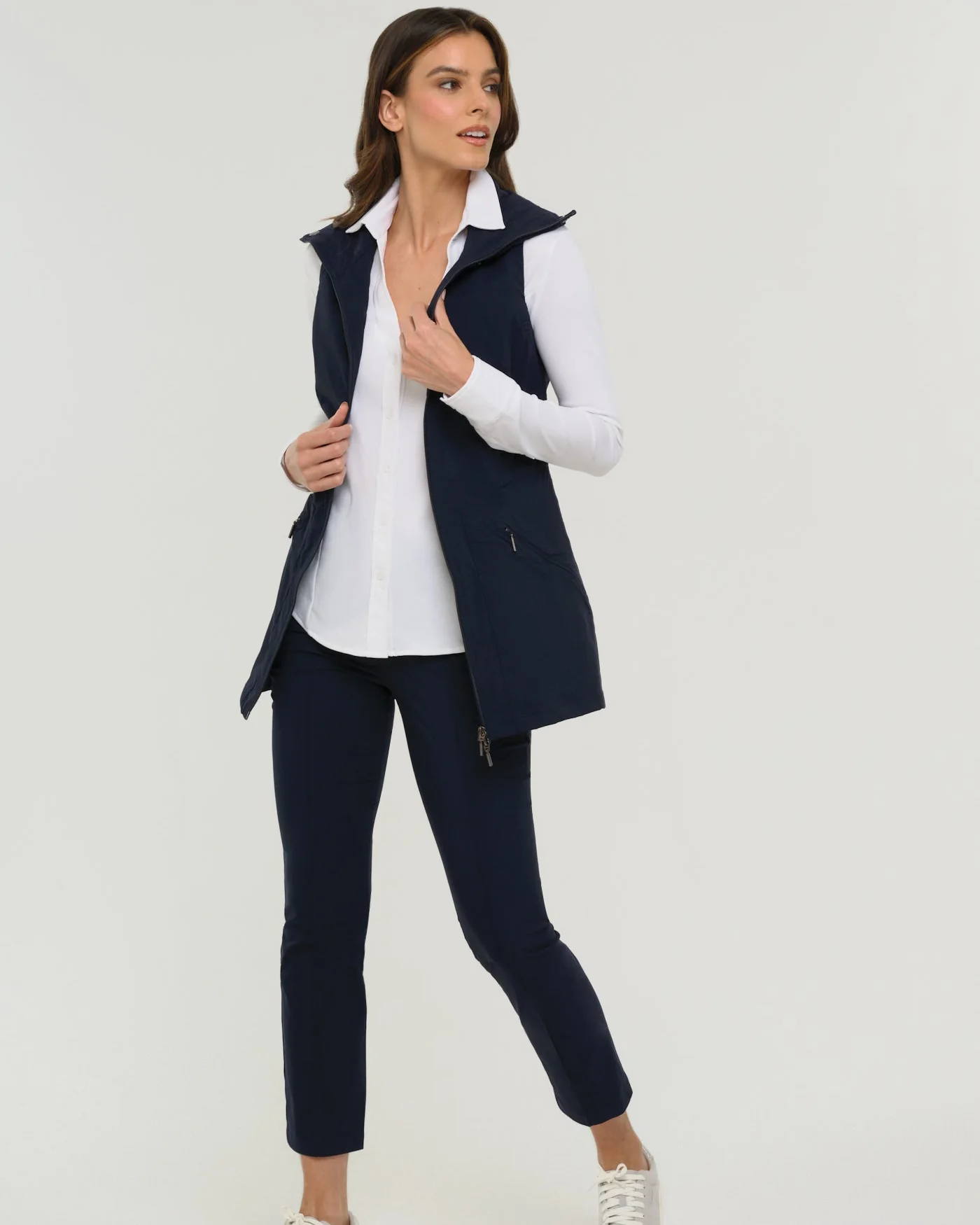 Delaney Travel Vest - Image 15