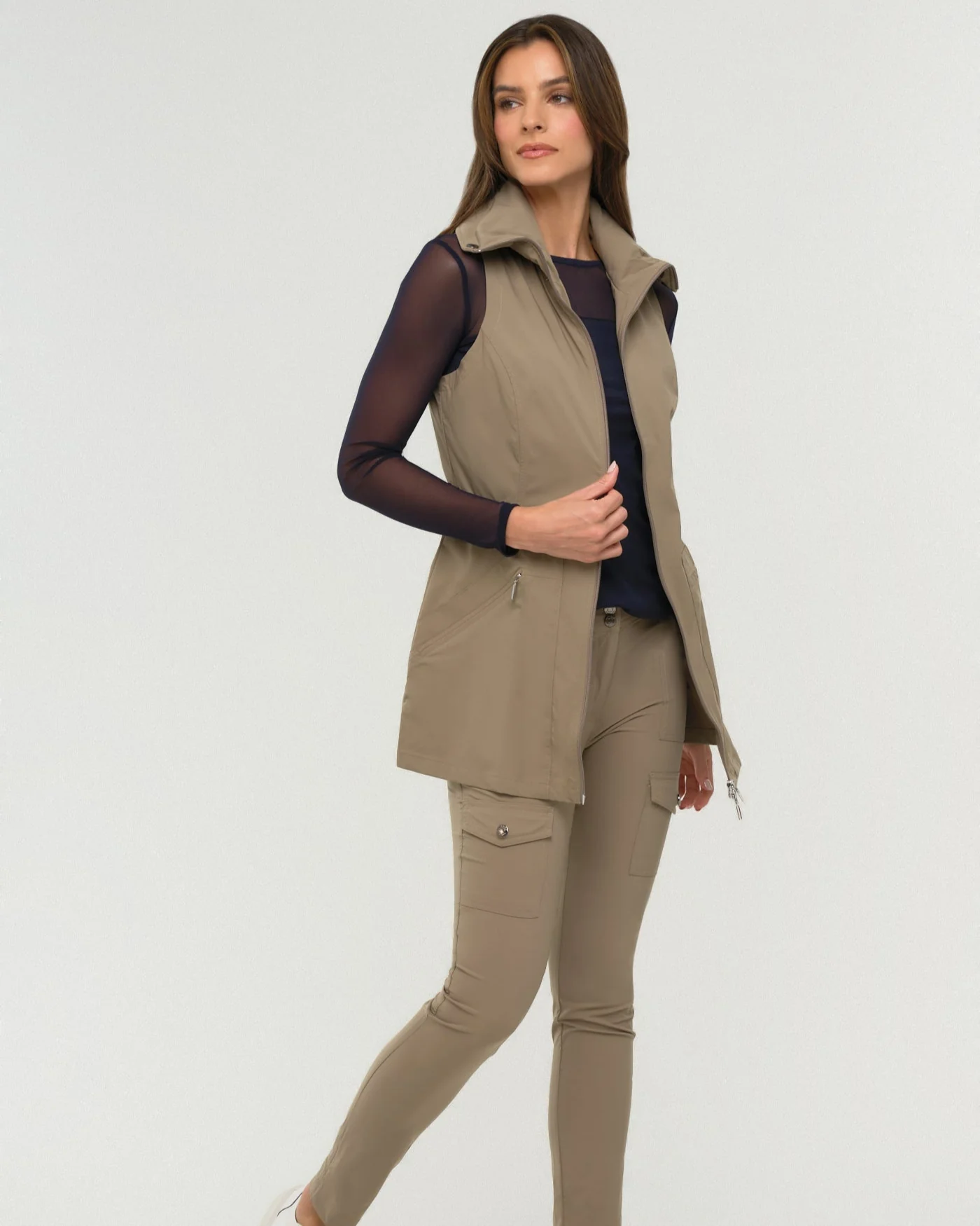 Delaney Travel Vest - Image 6