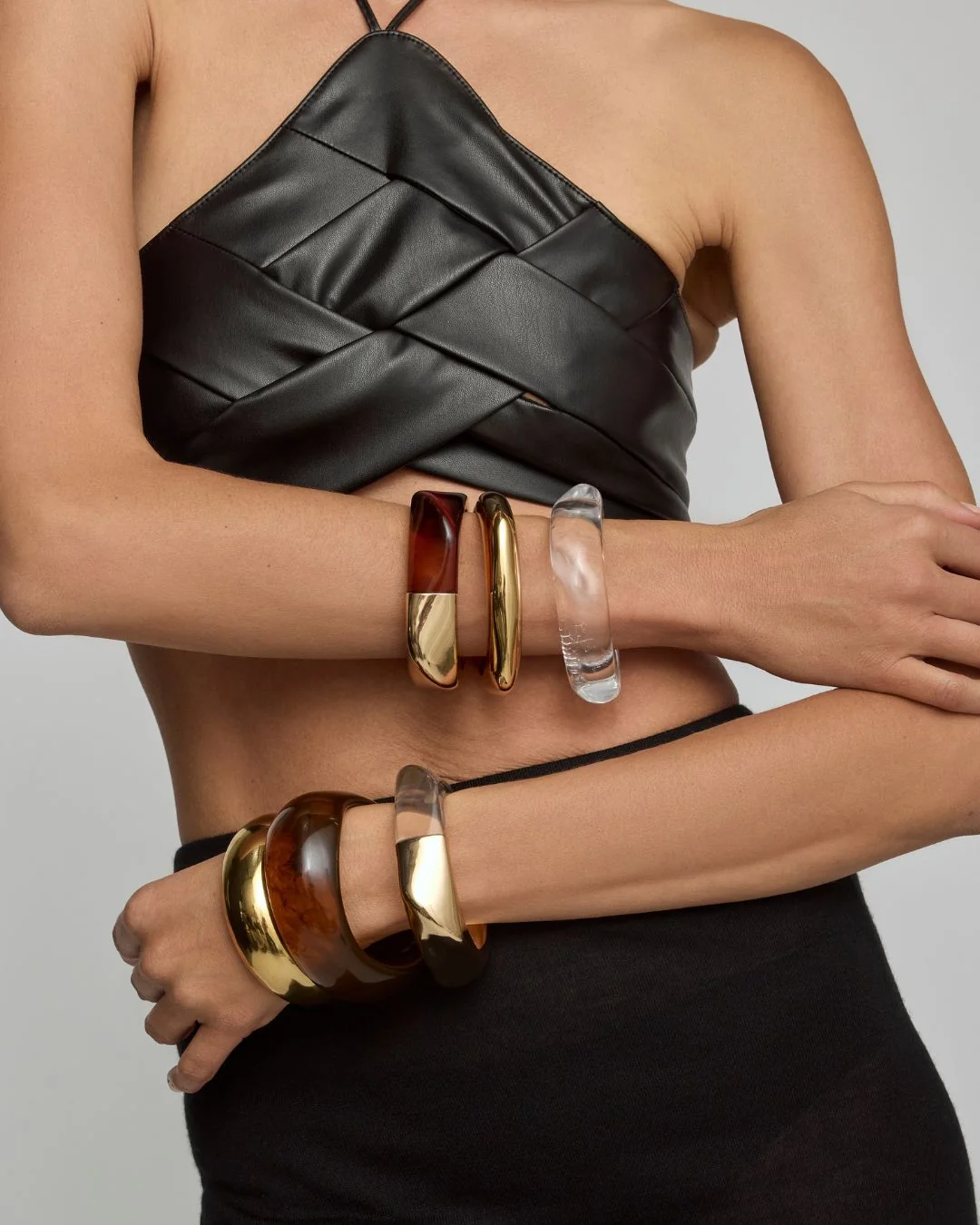 DUPONT SET OF LUCITE BANGLES - Image 3