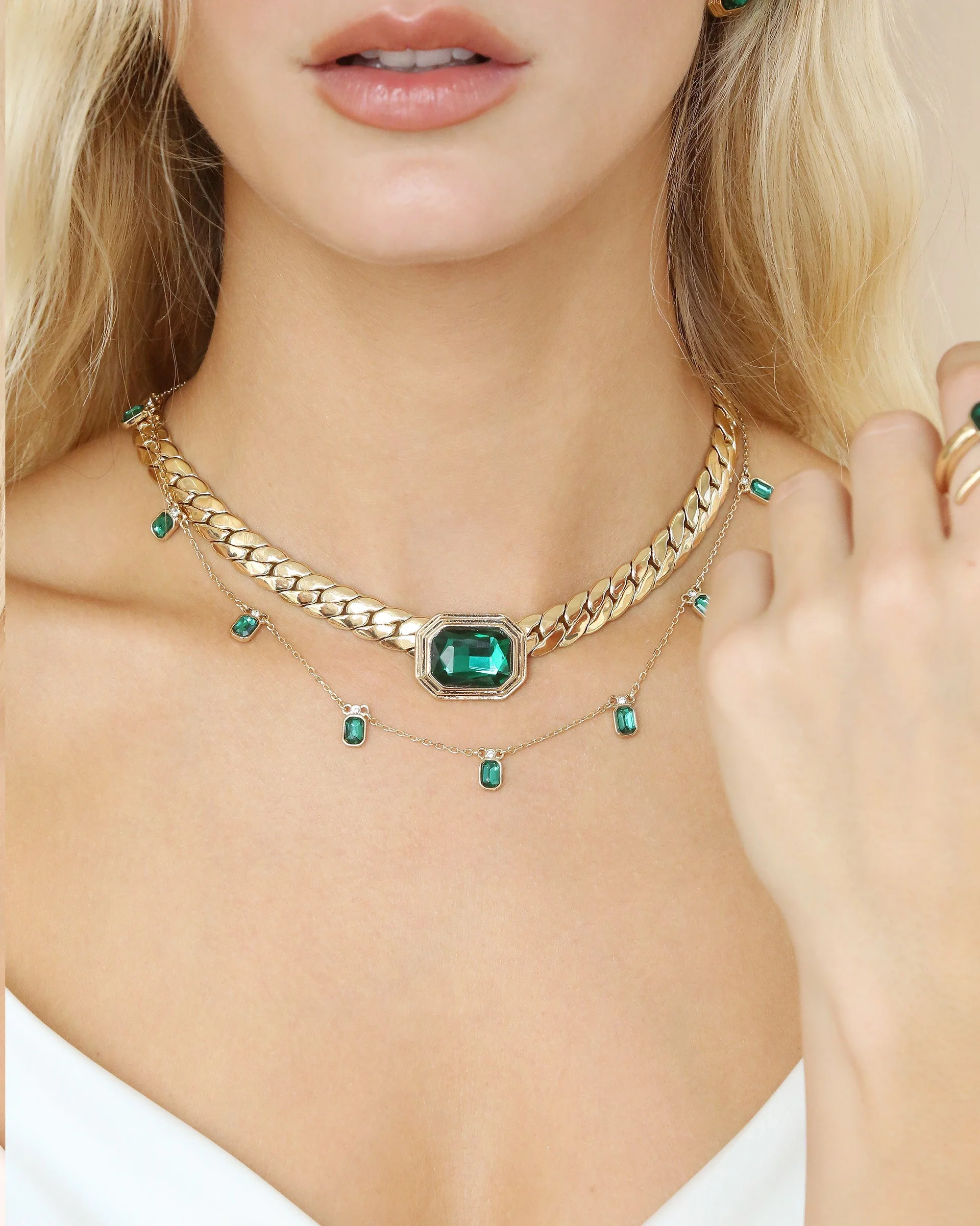 Emerald Deco Necklace - Image 5