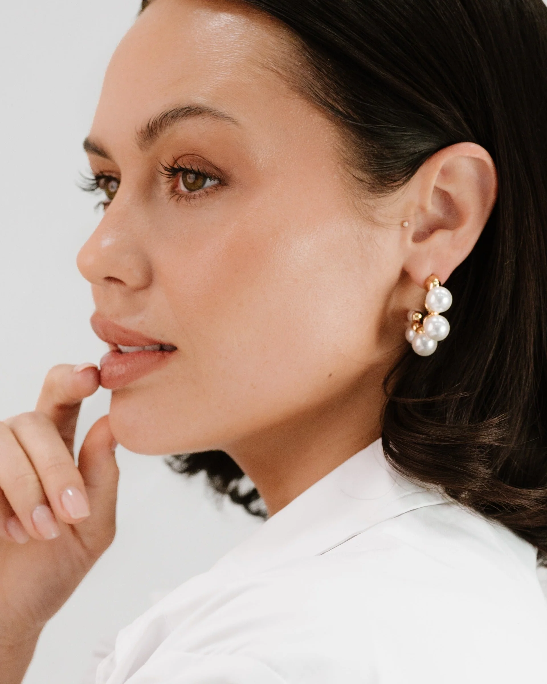 Five Pearls Hoop Earrings - Image 10