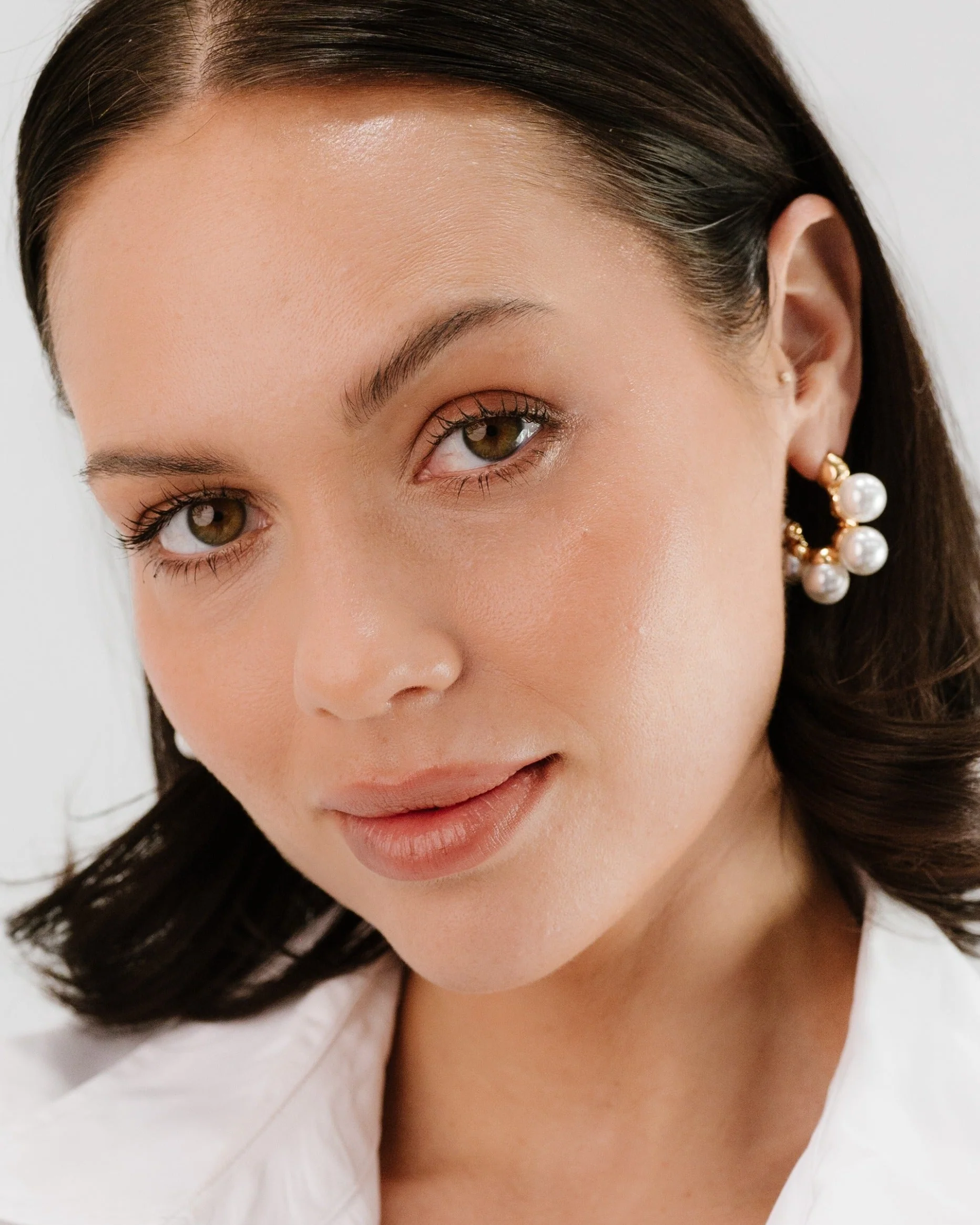 Five Pearls Hoop Earrings - Image 11