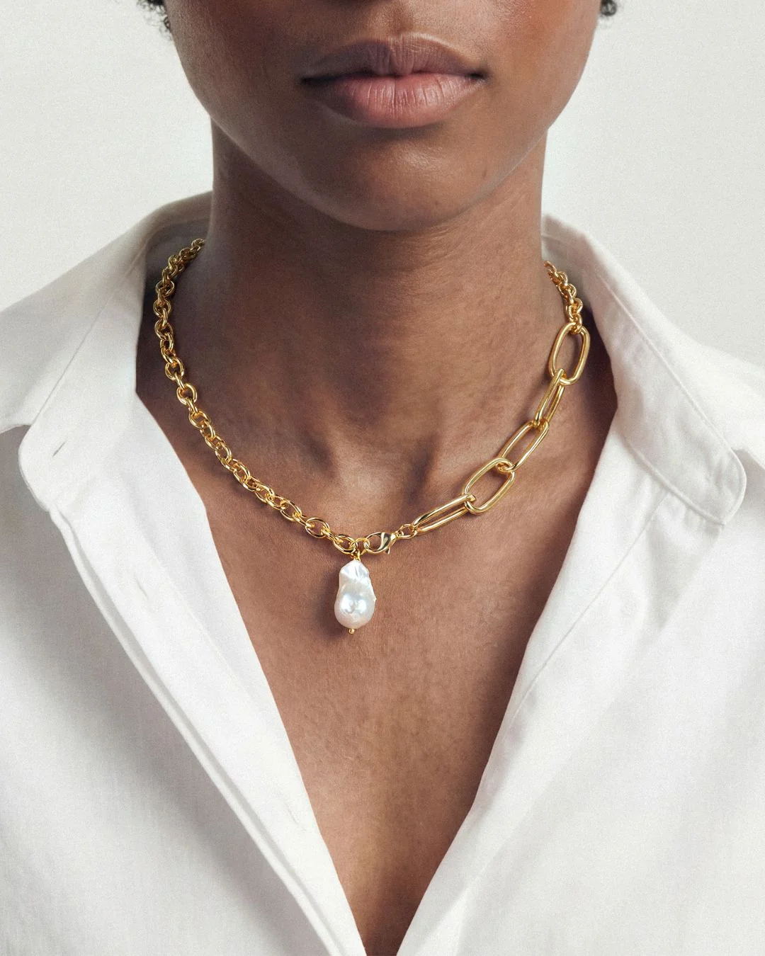 FRESHWATER PEARL MAEVE NECKLACE - Image 2