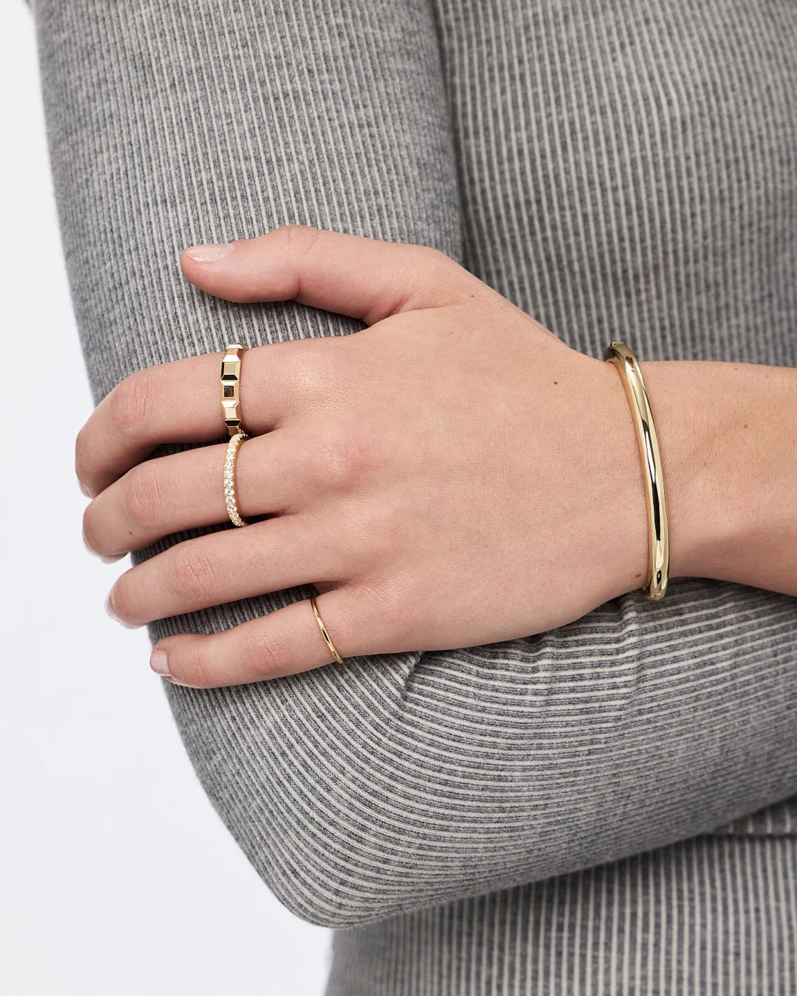 Gold Band Ring - Keira - Image 4