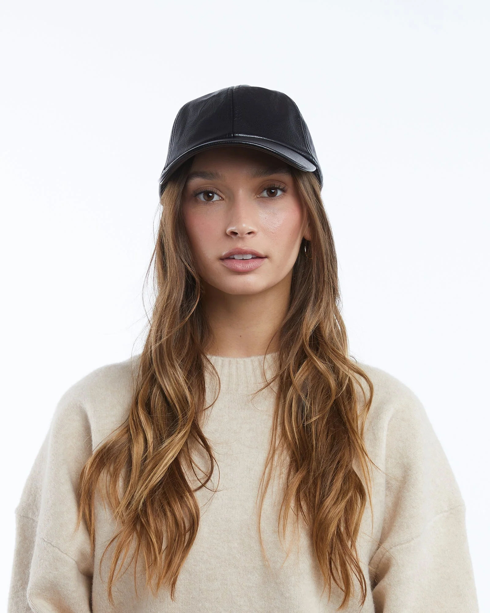 Hailey in Black - Image 6