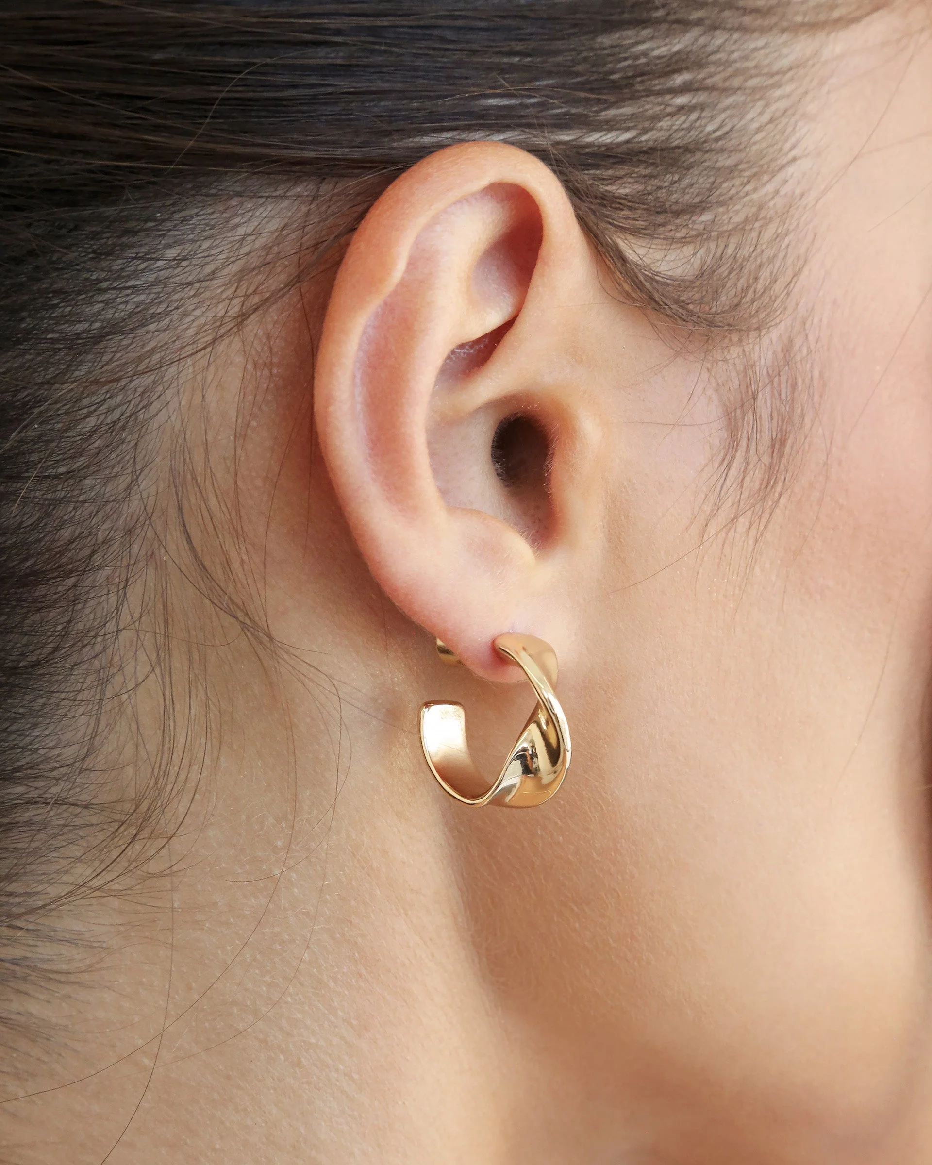 Heirloom Twist Small Hoops - Image 2