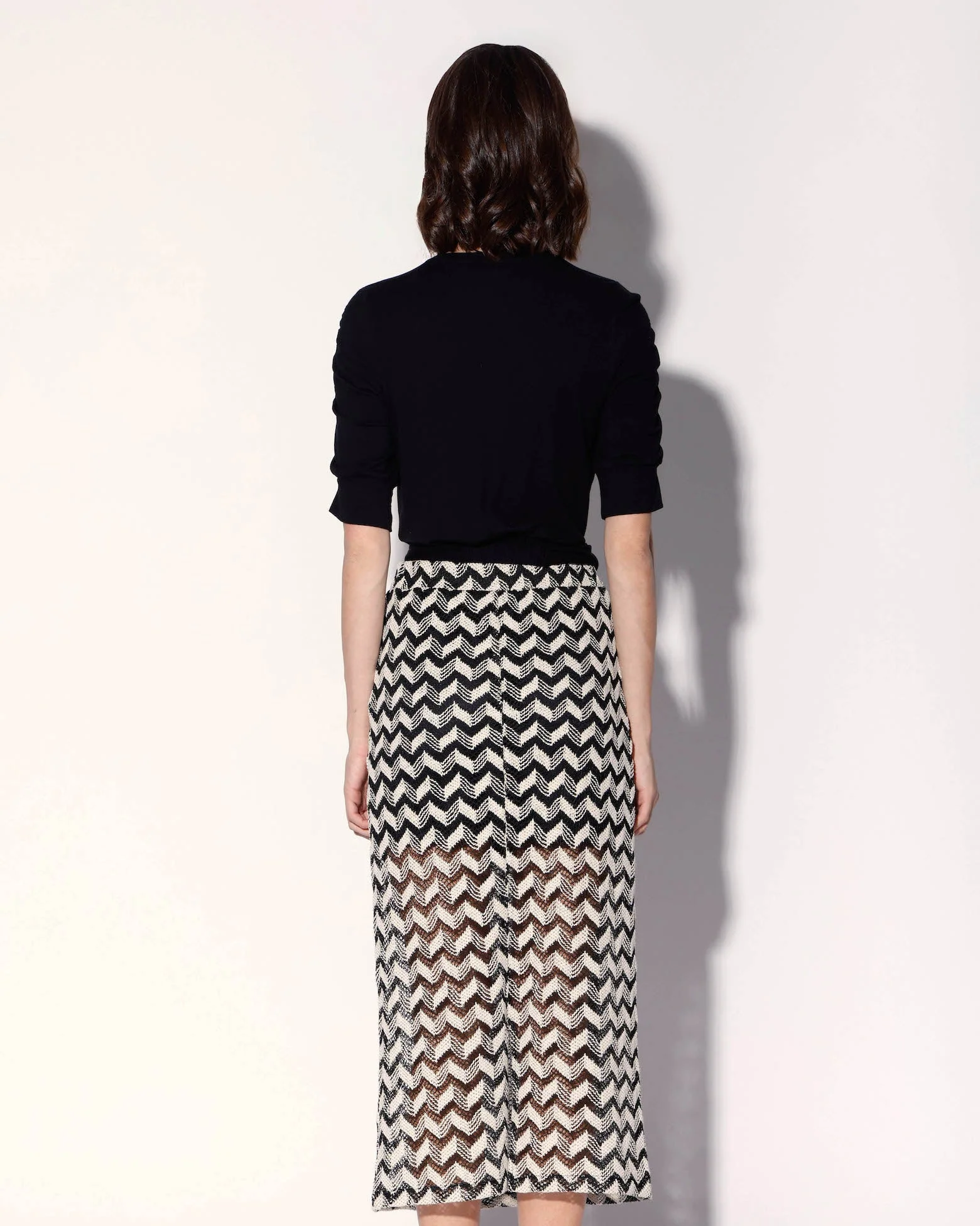 Holly Top, Black - Image 4