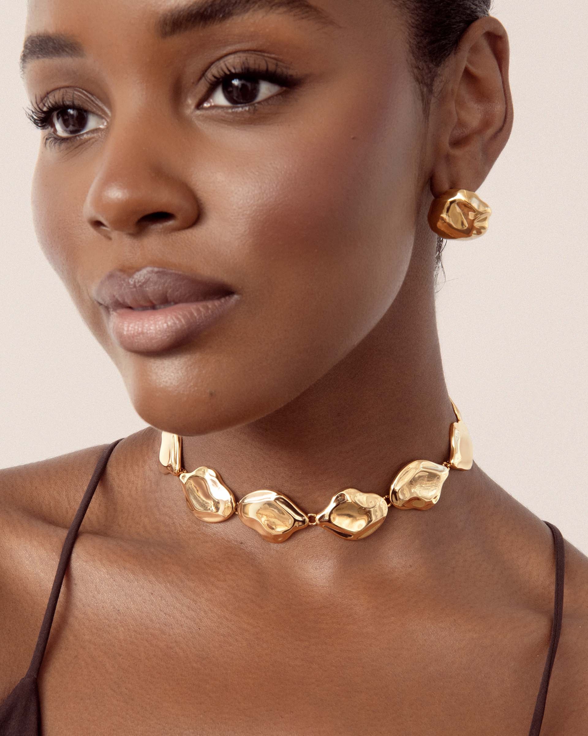 Liquid Luxe Statement Choker - Image 3