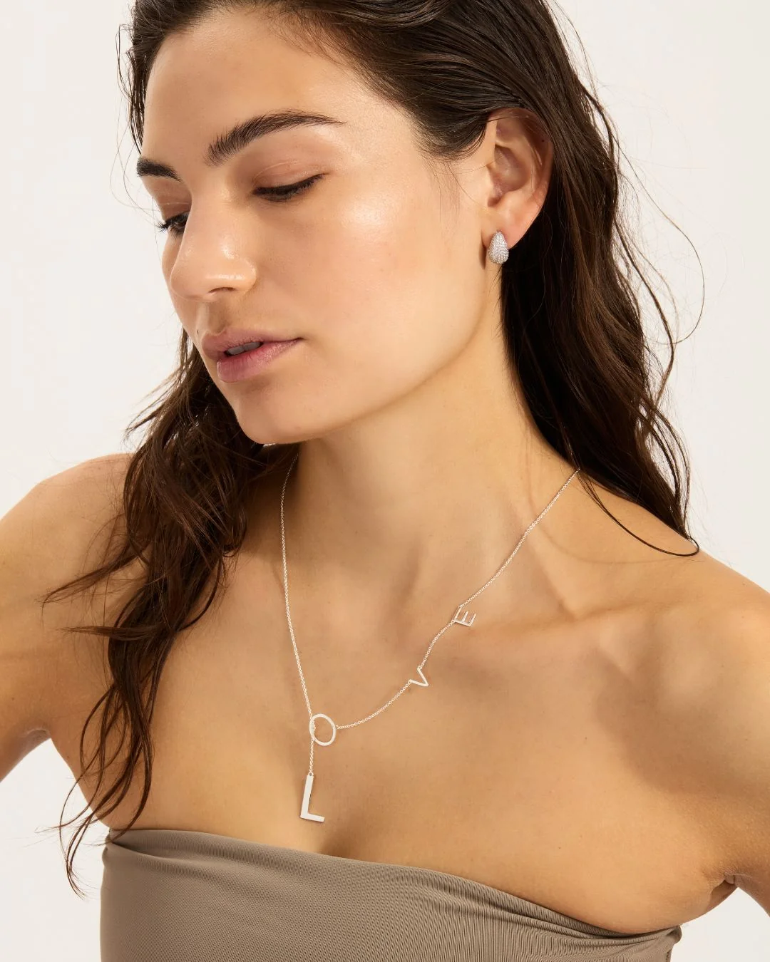 LOVE LARIAT NECKLACE SILVER - Image 3