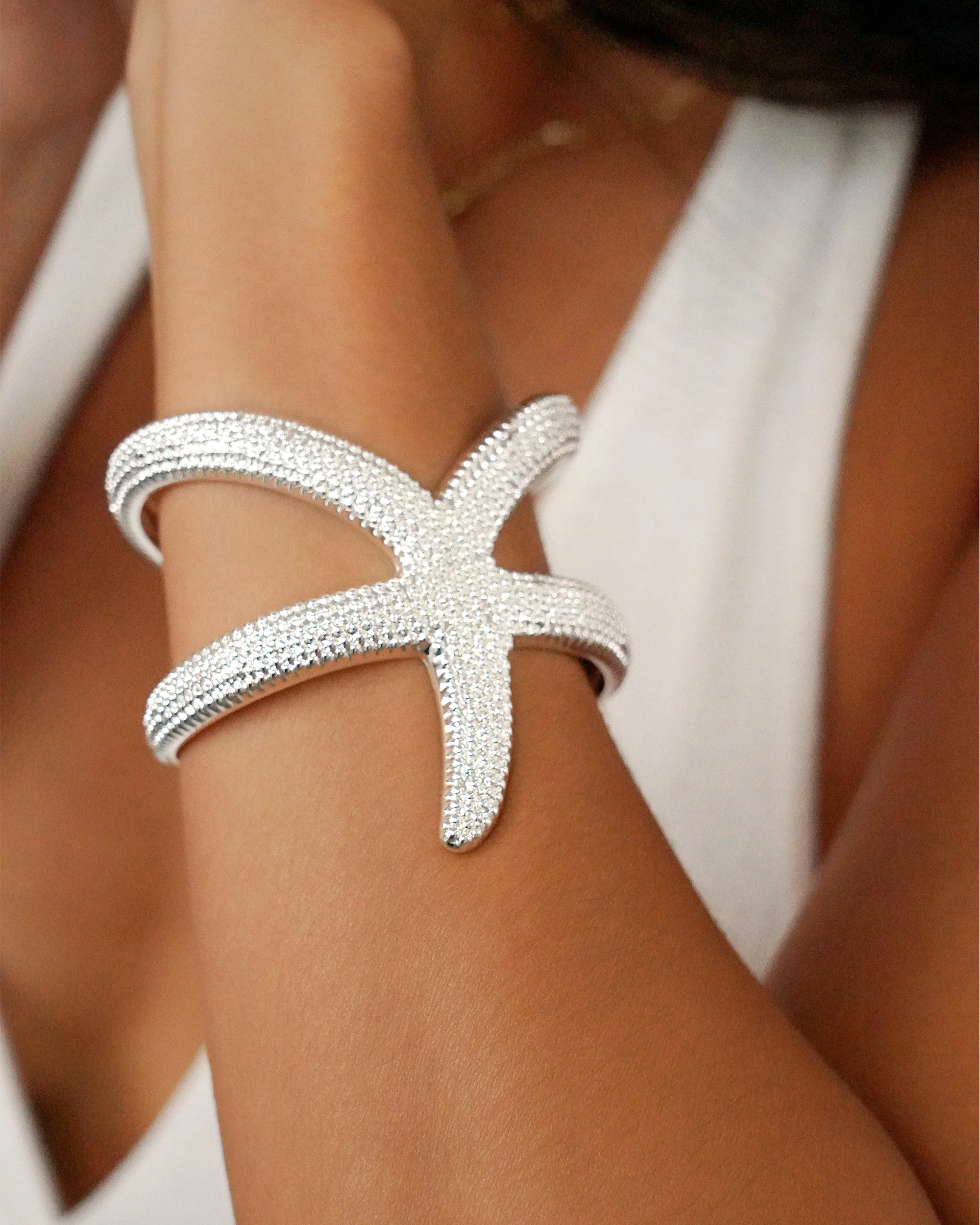 Starfish Hug Cuff - Image 5