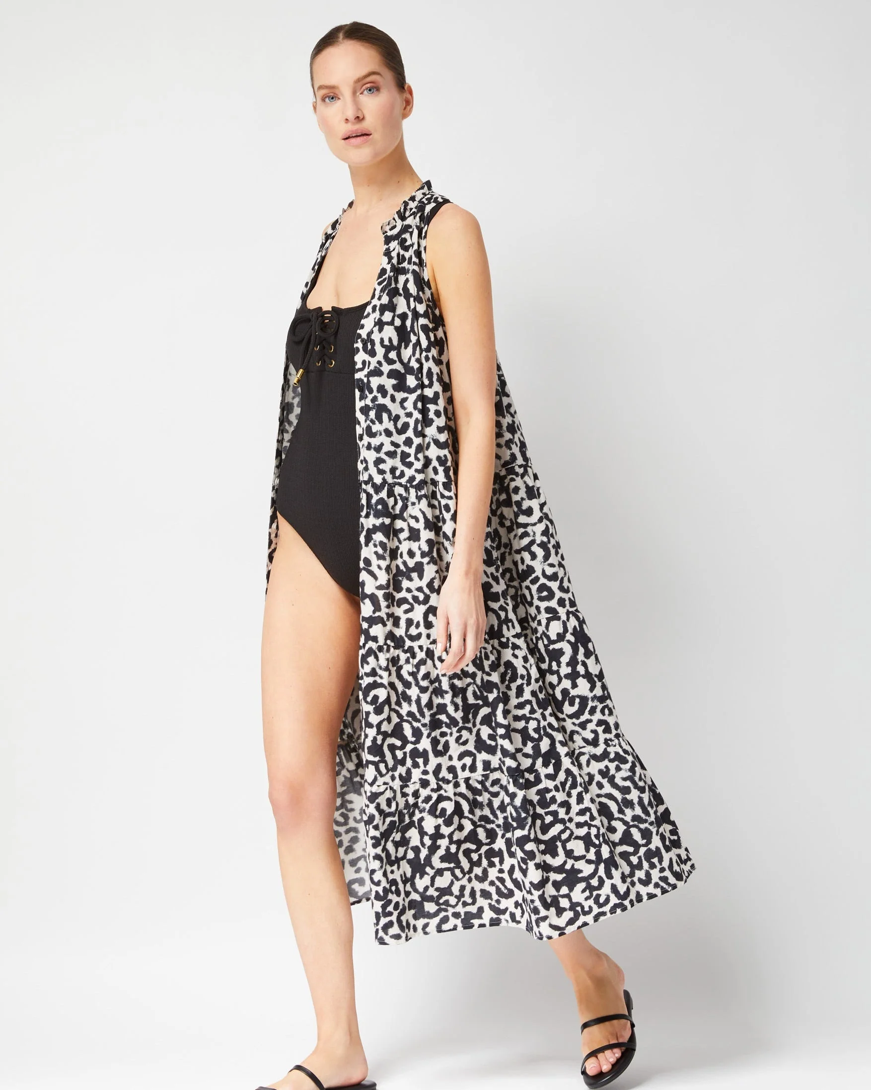 Taylor One Piece Black Texture - Image 13