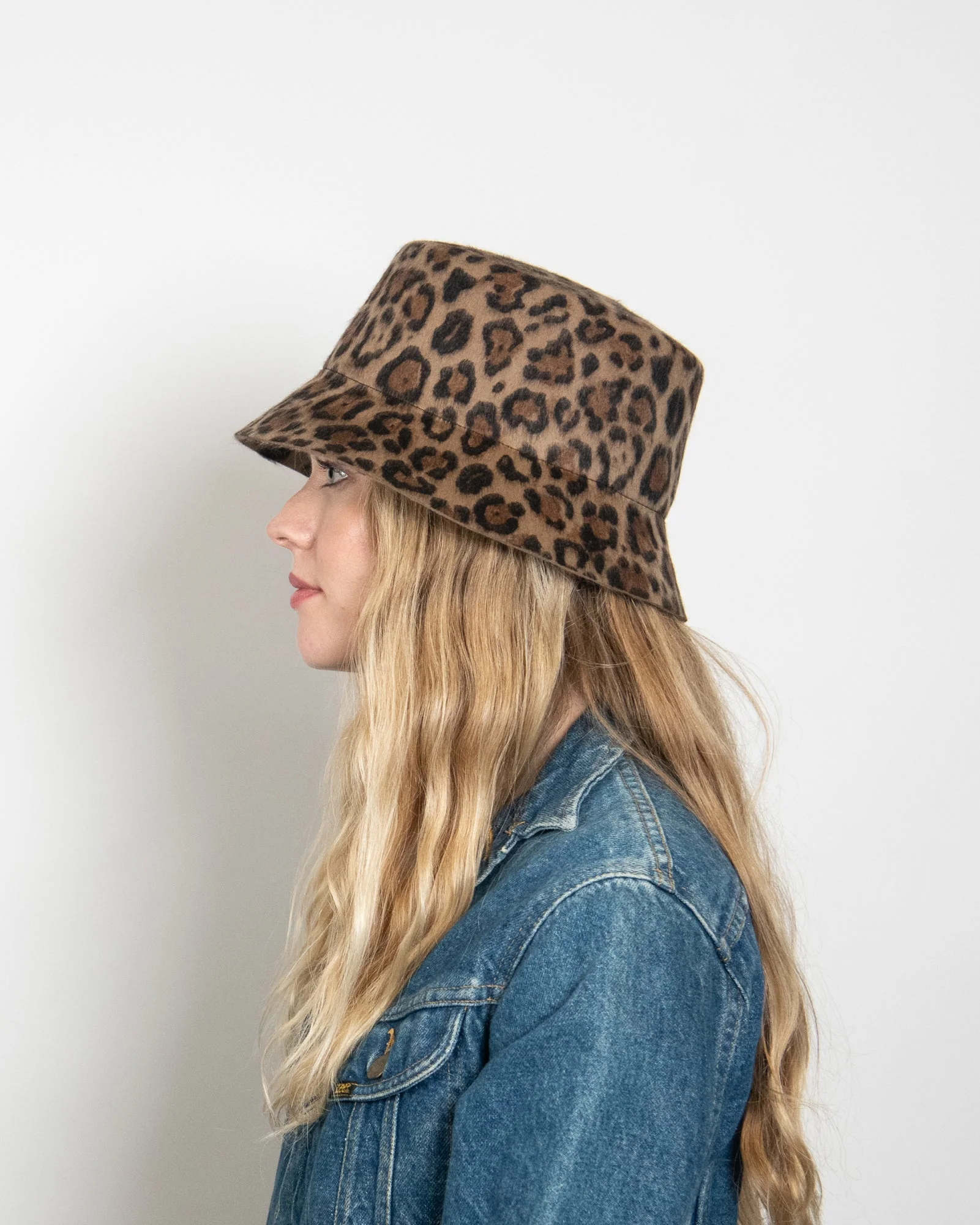 Tenley in Leopard - Image 4